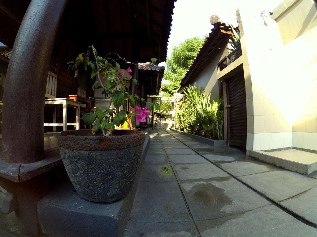 Drupadi Bungalows Gili Trawangan Exterior foto